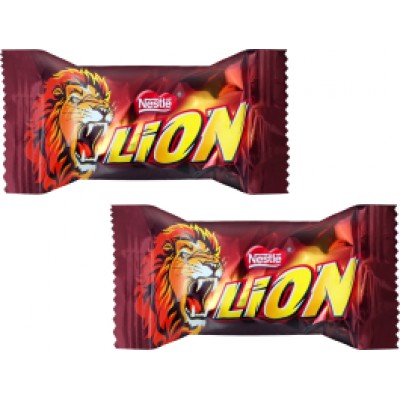 Цукерки вафельні глазуровані Nestle Lion